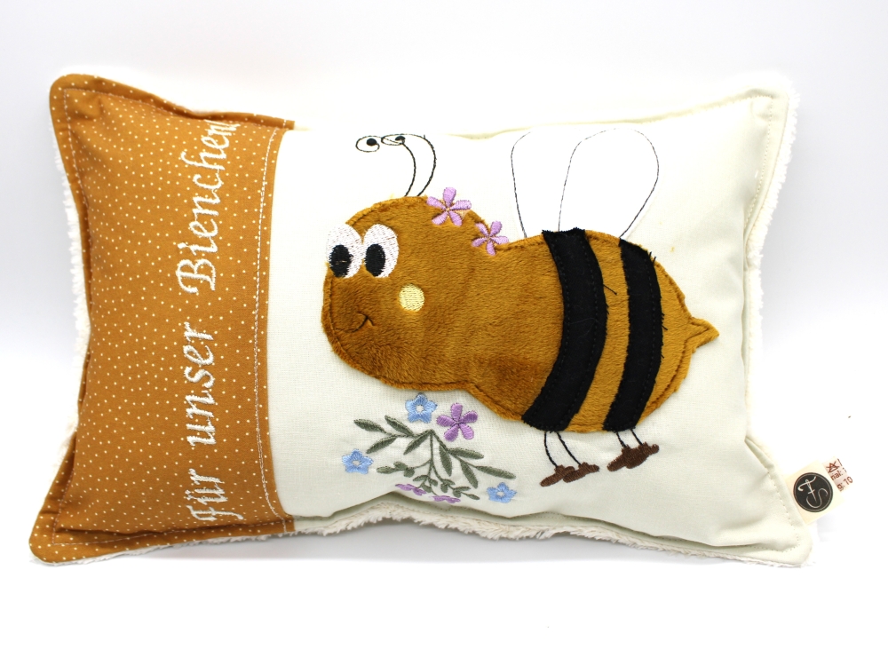 Bild 1 von Kissen Hummel Biene klein mit Name und Daten 35x23cm  / (Variante) mit Name
