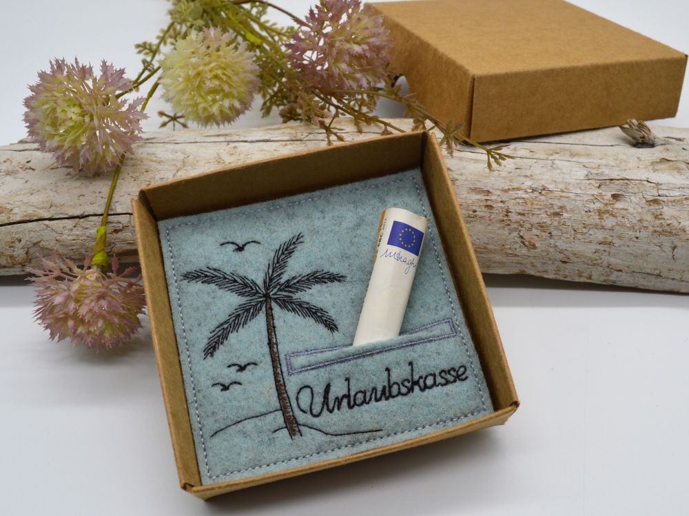 Bild 1 von Urlaubskasse Reisekasse Wunscherfüller für Geldgeschenke Palme  / (Farbe) Filz eisblau