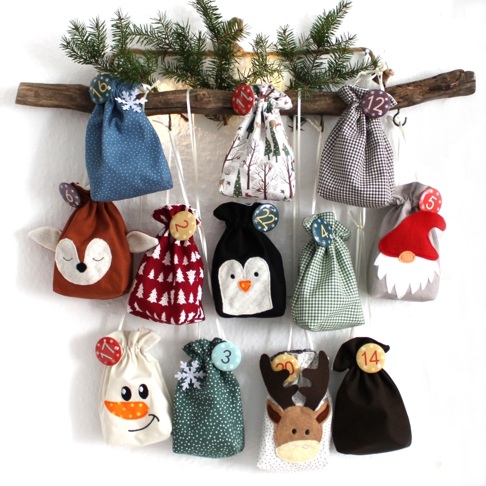 Bild 1 von Beutel Advent Weihnacht Geschenkbeutel zum Verpacken  / (Variante Motiv) grün kariert ohne Stickbild