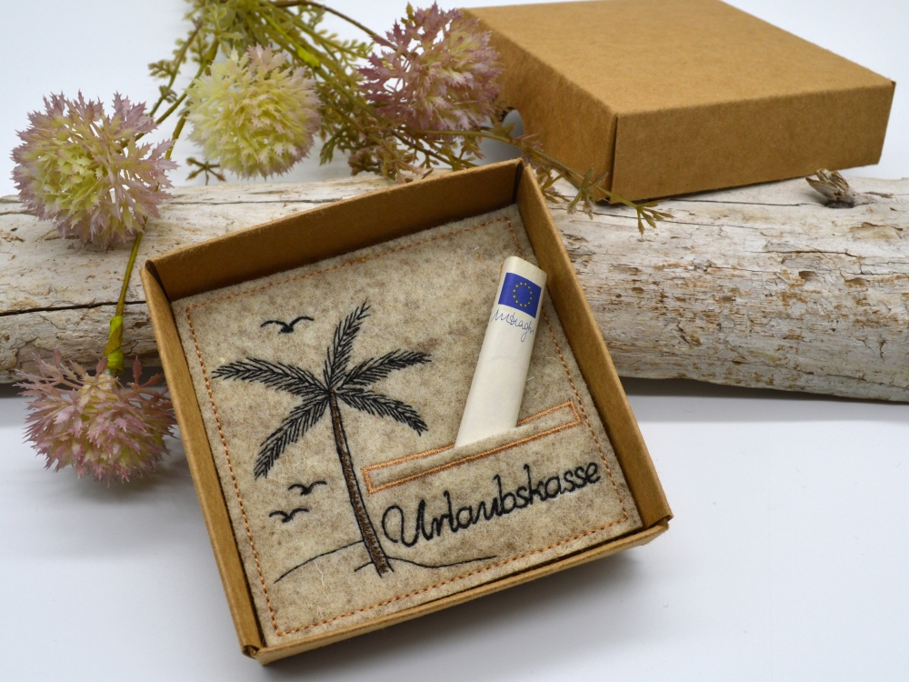 Bild 1 von Urlaubskasse Reisekasse Wunscherfüller für Geldgeschenke Palme  / (Farbe) Filz sand