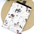 Bild 1 von Buchhülle Buchtasche Tablet Buch Taschenbuch Geschenkidee Pferd  / (Variante Größe) Tablet 20x28cm